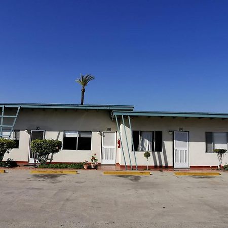 Capital O Hotel America Ensenada Exterior photo